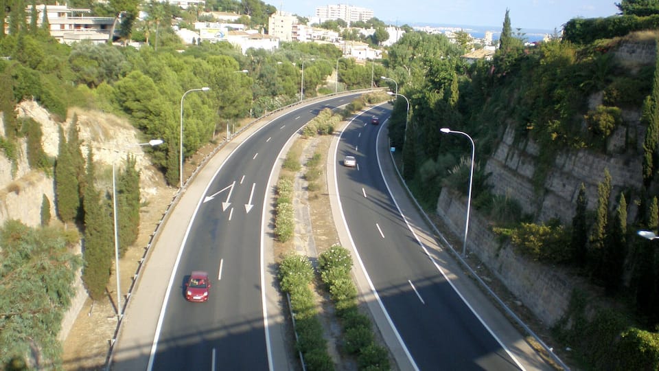 La autopista de Palmanova vista desde el puente elevado