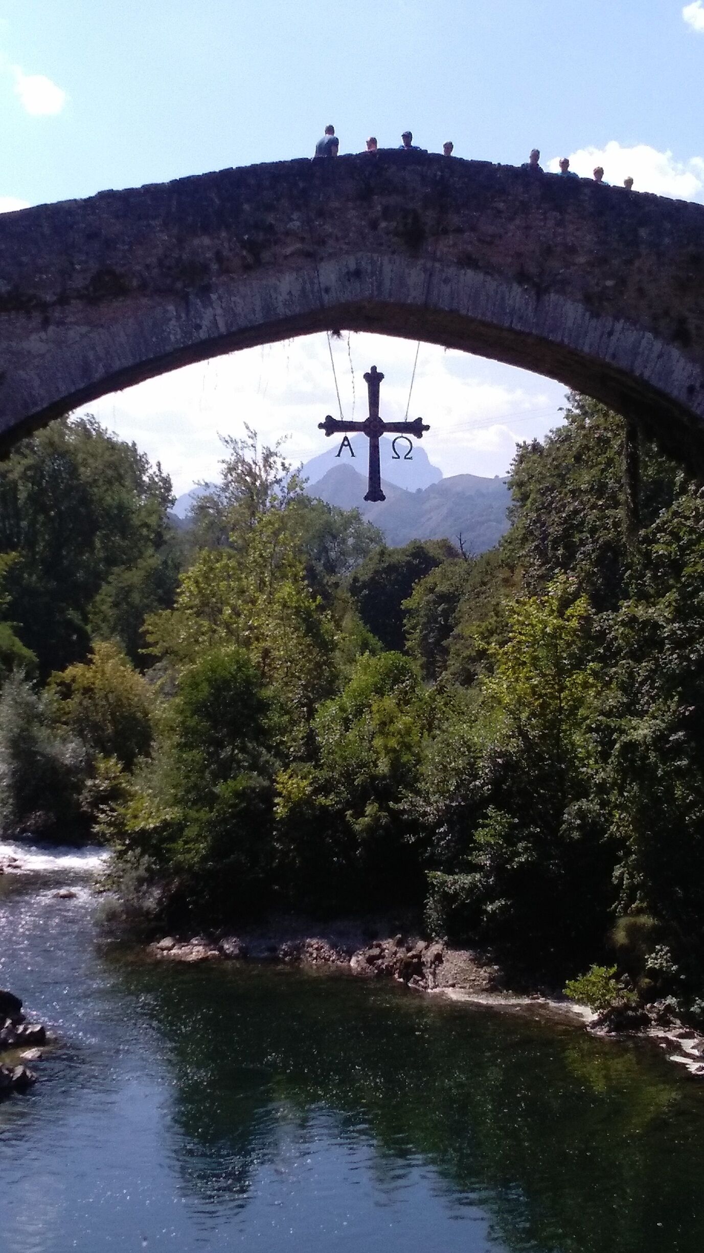 The beautiful stone bridge at Cangas de Onís