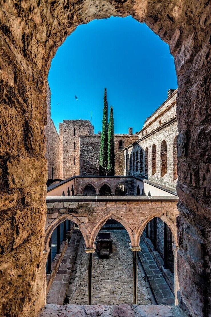 This was taken at the Parador de Cardona its such a wonderful hotel.
#roadtrip