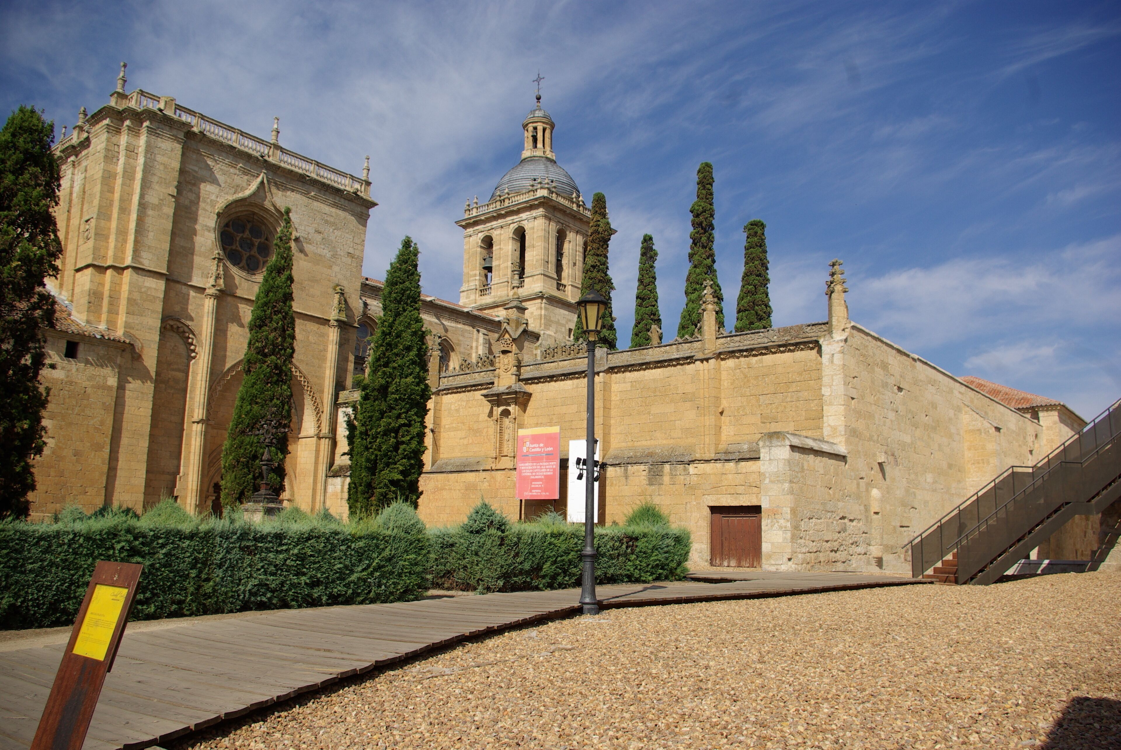 ® S.D. CIUDAD RODRIGO MURALLA_VISTA