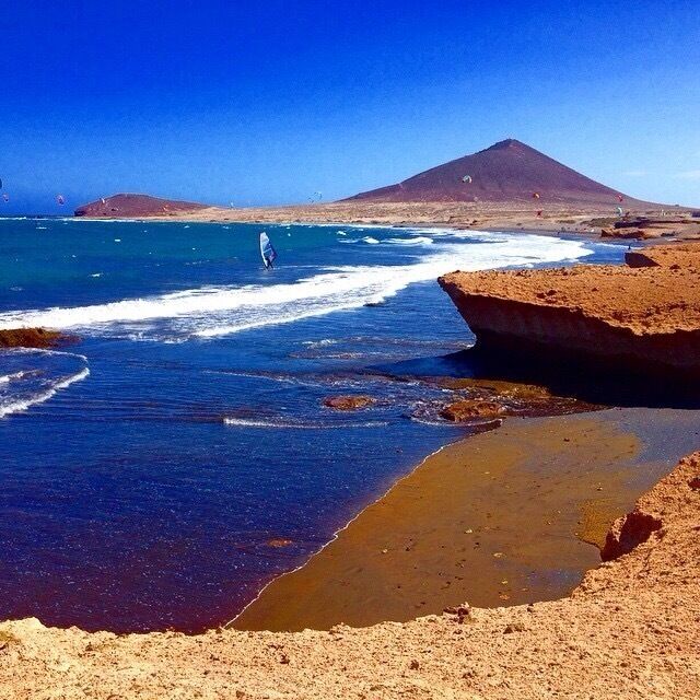 Fantastic place to sail with Kites or funboards, very windy place. #hiking #colorful #waterlust
