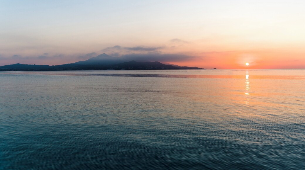 Playa de Muro is a beautiful six kilometres long Blue Flag, white sandy beach in the north of Mallorca. It's generally quieter than neighbouring Alcudia beach because of its out of town location.