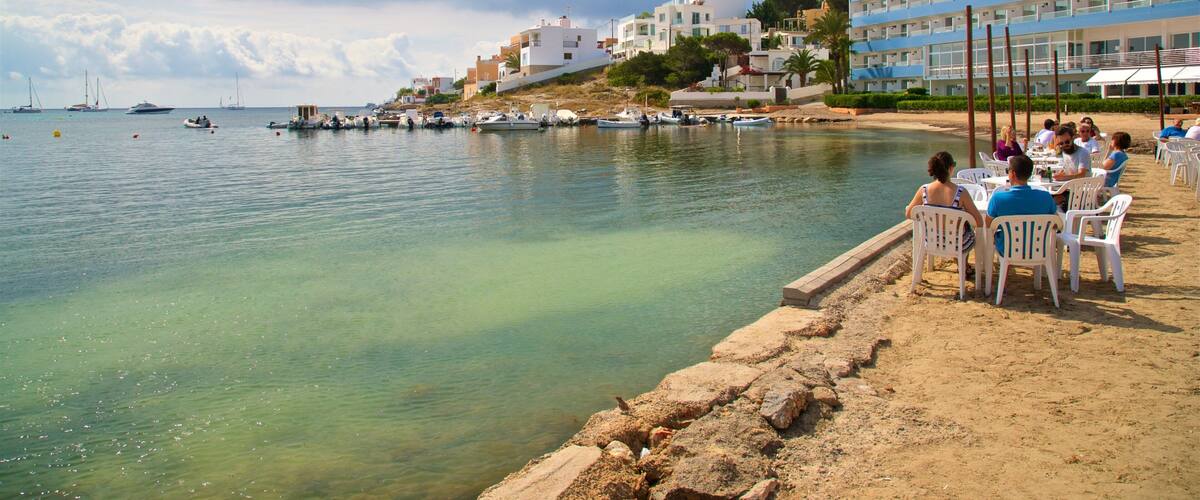 Talamanca Beach featuring a coastal town, general coastal views and outdoor eating