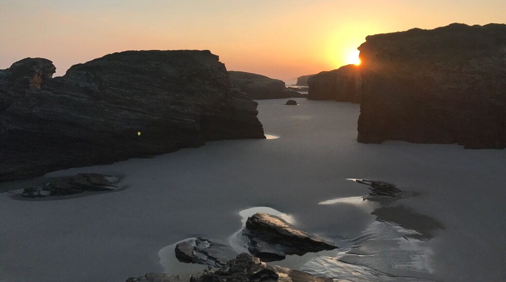 Cathedrals beach at sunrise. Just heavenly.
#troveontuesday