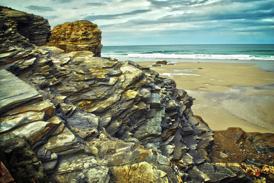 Beach with many interesting rocks looking like inside of the catedral. Be careful when the high tide comes! You could be easily cut off from the stairs back to the car.