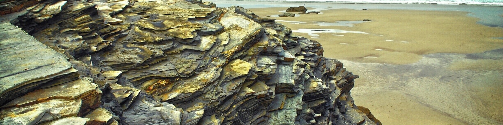 Beach with many interesting rocks looking like inside of the catedral. Be careful when the high tide comes! You could be easily cut off from the stairs back to the car.