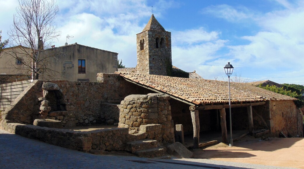 Església de Sant Martí de Romanyà (Santa Cristina d'Aro) This is a photo of a building indexed in the Catalan heritage register as Bé Cultural d'Interès Local (BCIL) under the reference IPA-7369.