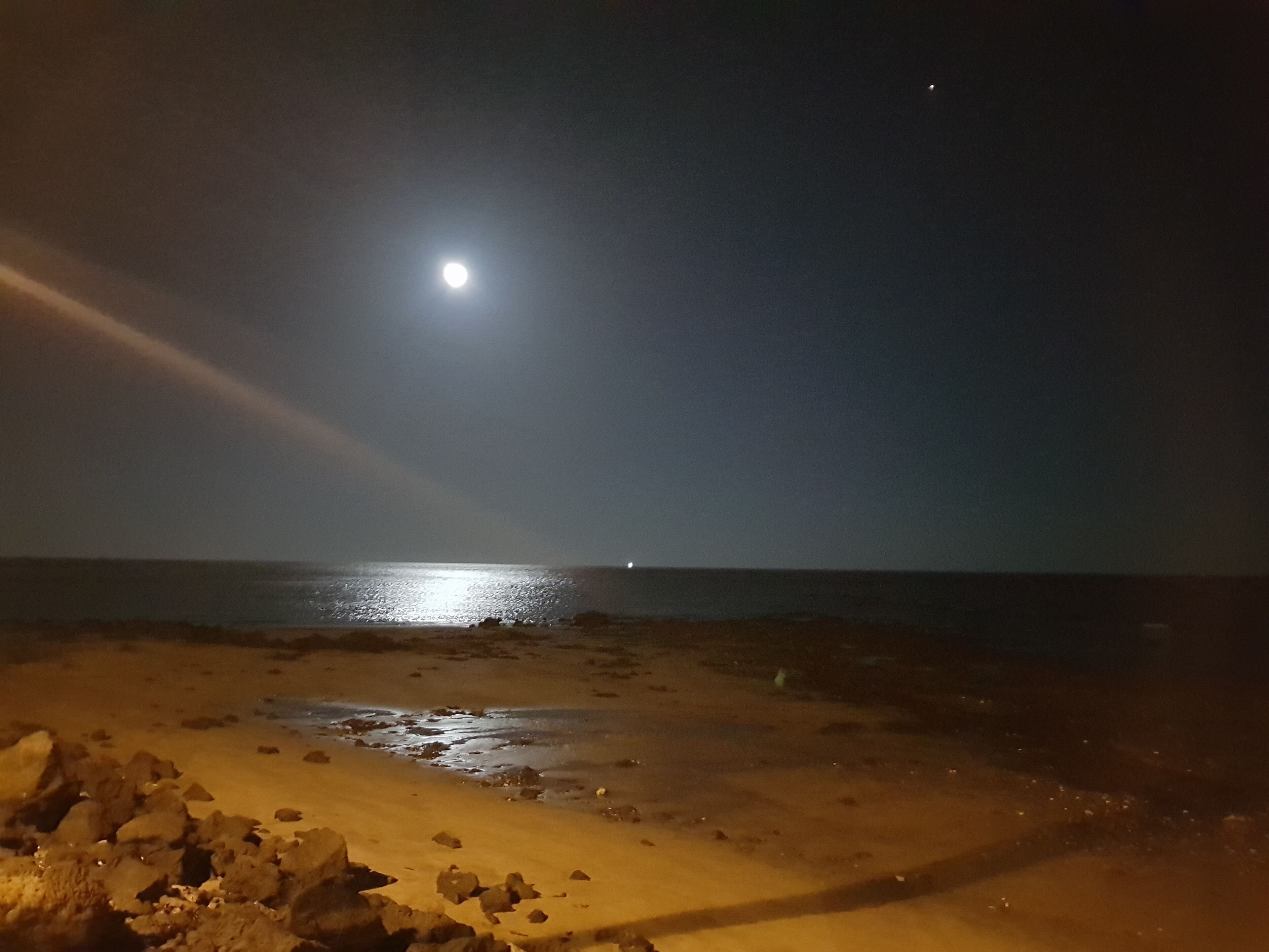 Street light, moon light, ship light, star light. 