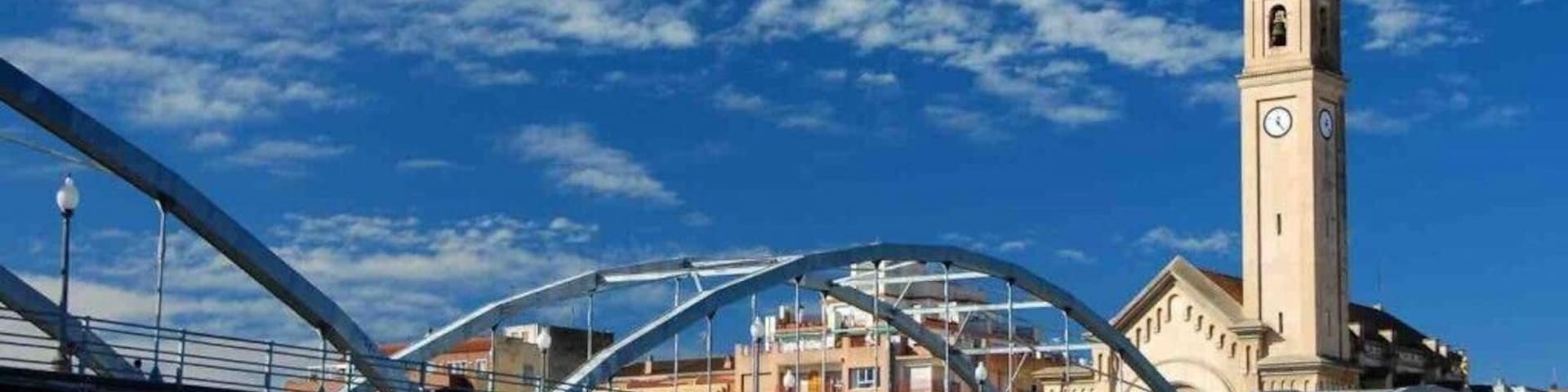 Perspective on the town of Tortosa, Spain.
More about my getaway to Tarragona province: http://goo.gl/Z6A9RG