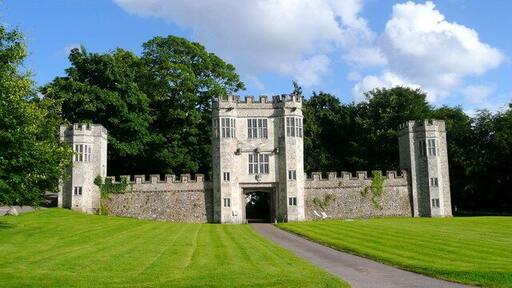 Shute Gatehouse The Gatehouse to Shute Barton