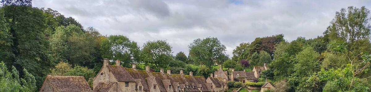 Bibury is a village and civil parish in Gloucestershire, England. It is on both banks of the River Coln which rises in the same District and which is a Thames tributary. The village is centred 6 ¹⁄₂ miles northeast of Cirencester. Wikipedia