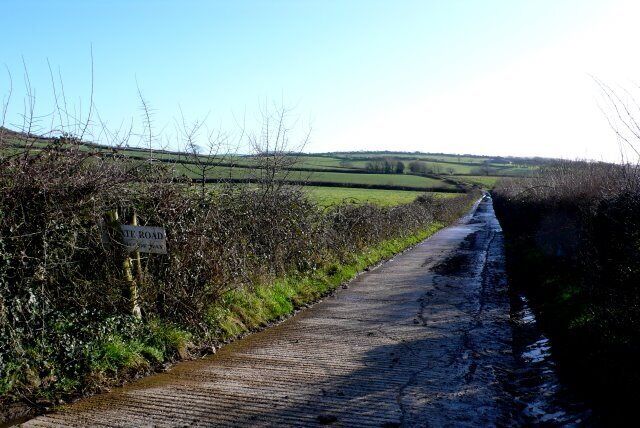Private Road Although marked private there does not seem to be any form of house or habitation down this lane.