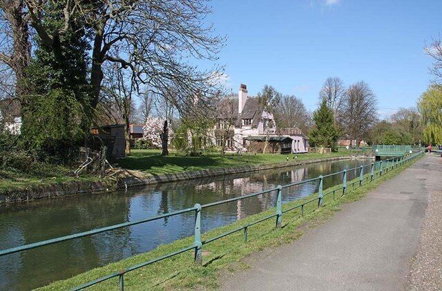 House by the New River