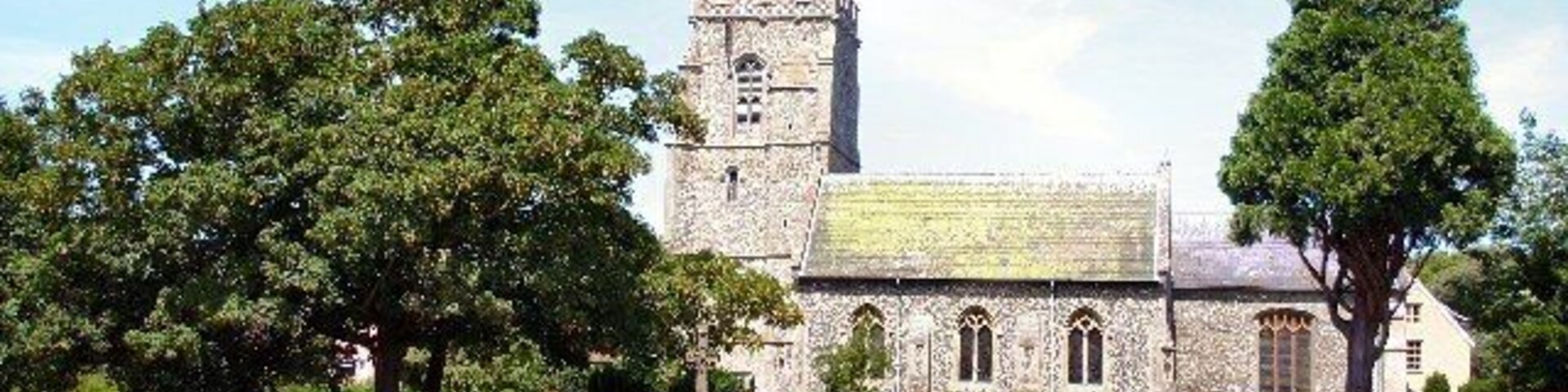 Fornham St Martin Church. The church of St Martin, from King George's playing field.