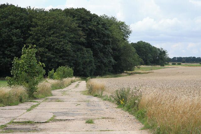 Track to Golden Close This track, formerly part of a runway at RAF Knettishall, leads to a small area of woodland, known as Golden Close, located north of Coney Weston Hall.