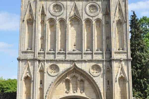 The Abbey Gate is the main entrance to the gardens of the Bury St Edmunds Abbey. It's also right across the street from a small square on the edge of the pedestrian street leading to the heart of town.