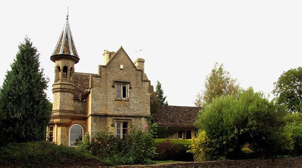 Residence Grittleton. A house in keeping with style of the school gatehouse and the school itself.