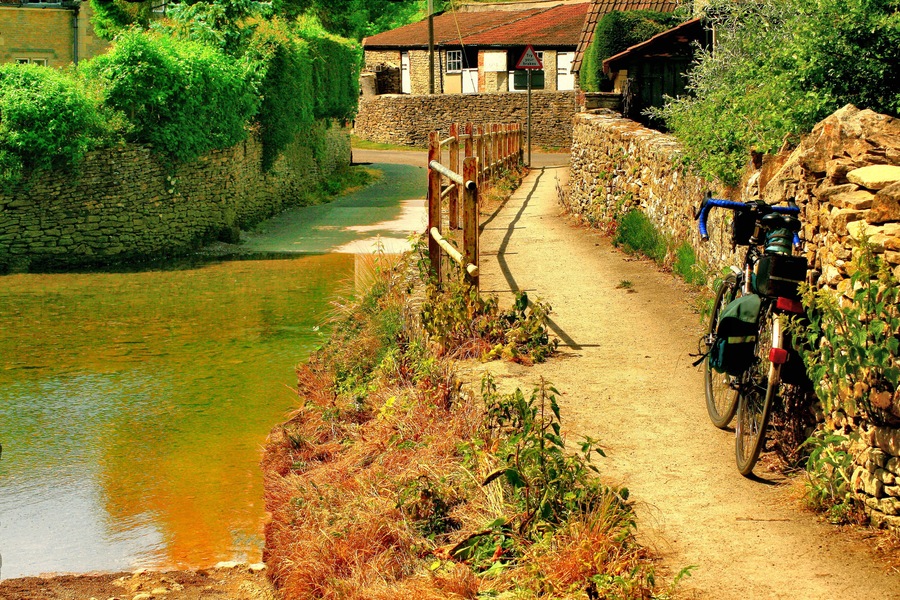 Brook End, June 2009 Ford at Brook-End, just of Luckington to Sherston road. West Wiltshire. The stream in called Hancock's Well Spring. Richard Avery (talk) 10:16, 24 October 2015 (UTC)