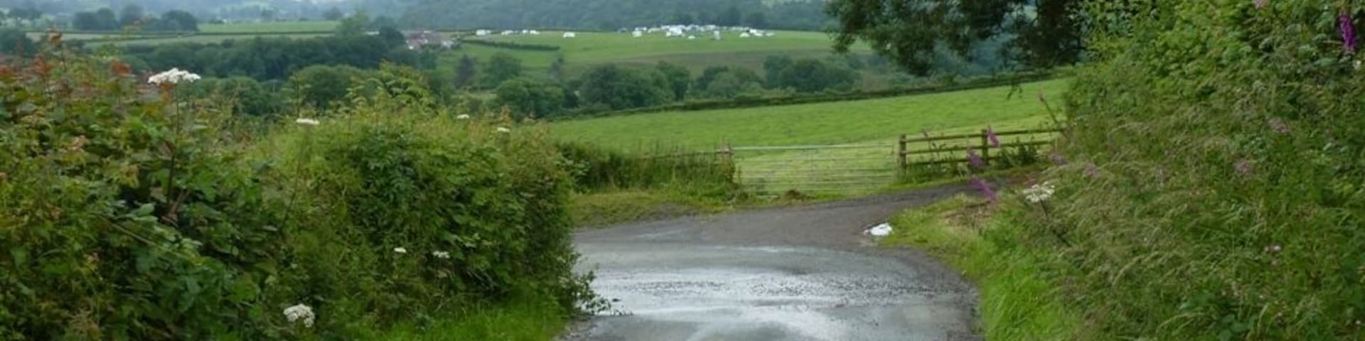 A sharp bend out of Whittingslow