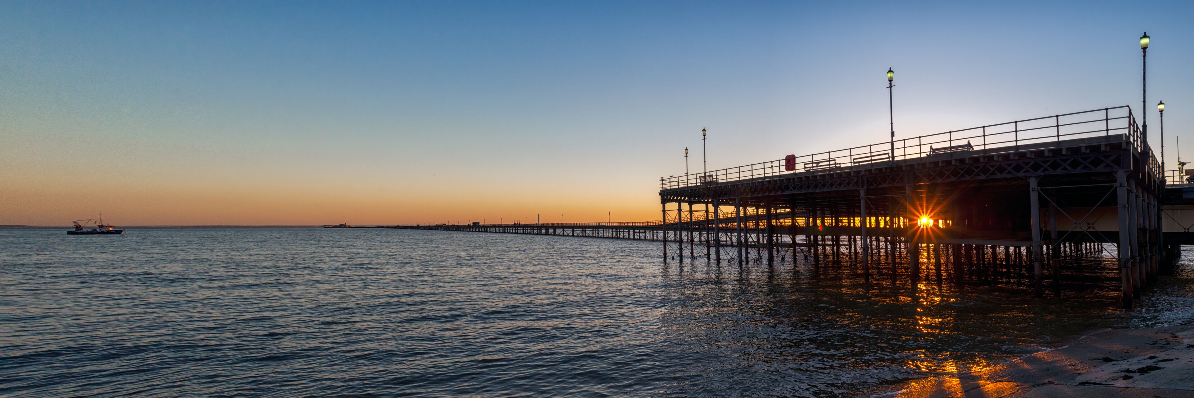 Panorama view of Southend Pier at sunset