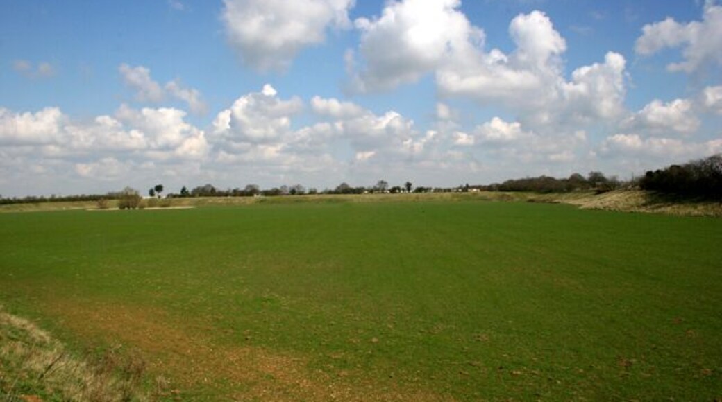Cutting (old sand pit) This is shown on the OS Landranger map 168 as a cutting. I think it is an old sand or gravel pit that has been filled in.