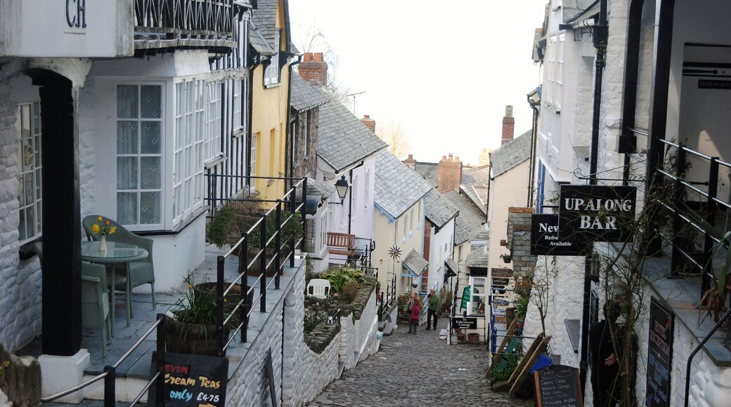 Clovelly is a small village in the Torridge district of Devon, England. It has a harbour and is a tourist attraction notable for its steep pedestrianised cobbled main street, donkeys and views over the Bristol Channel.
#OnTheRoad