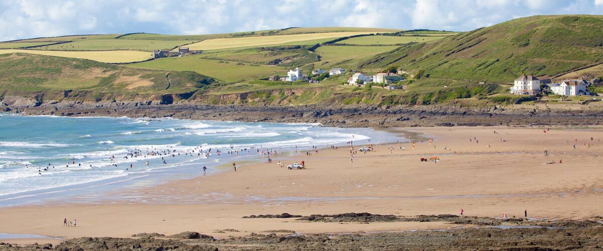 Croyde featuring karu rannikko, hiekkaranta ja rauhalliset maisemat