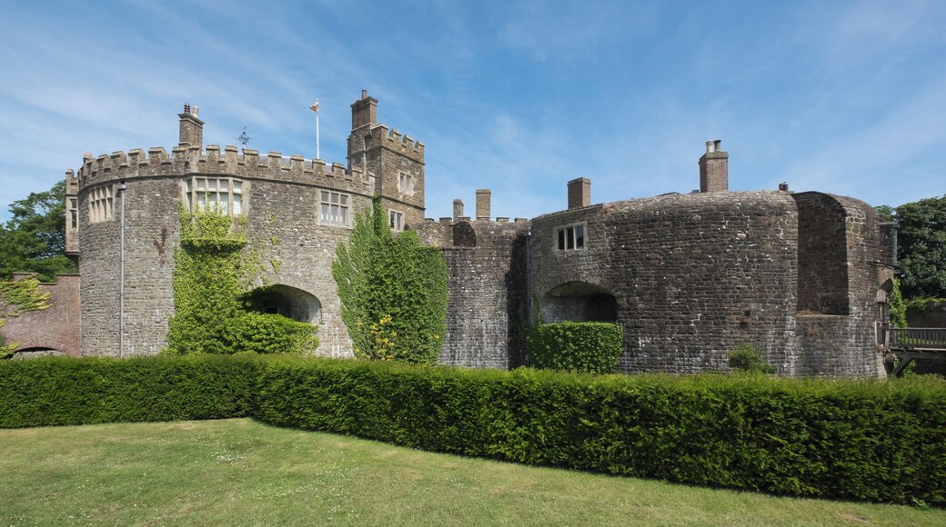Walmer Castle, Kent. This castle, built by Henry VIII between 1539 and 1540, is a listed building in England