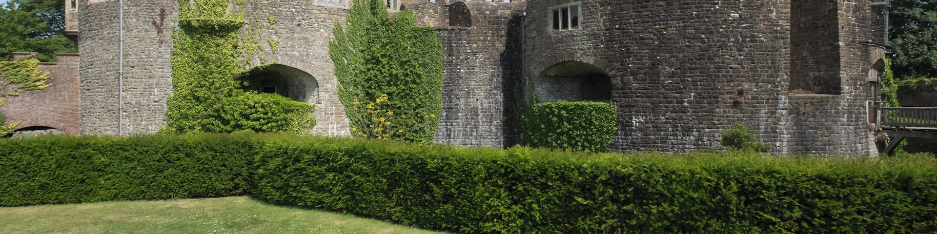 Walmer Castle, Kent. This castle, built by Henry VIII between 1539 and 1540, is a listed building in England