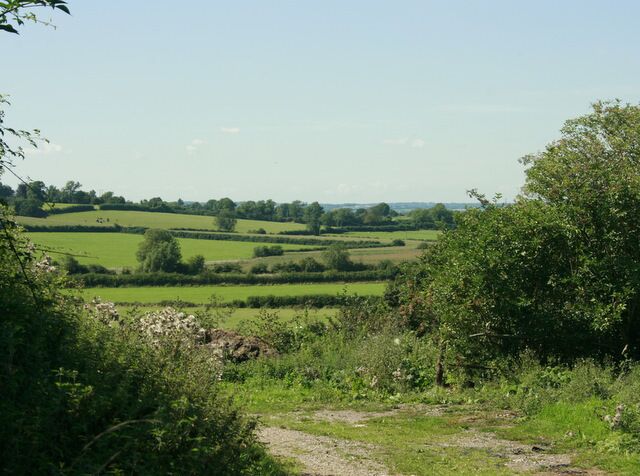 North west from the end of Barley Hill Lane Mostly pasture in this direction. There is a footpath and bridleway to the A361 near Martinslade.