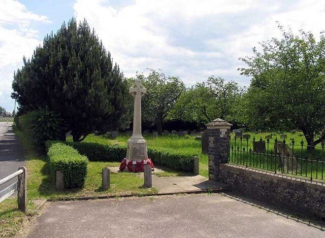 War Memorial, Roydon, Norfolk