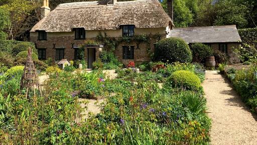 Hardy's cottage on a beautiful spring day. Situated on the edge of Thornecombe Wood which has many trails and a Roman road to nearby Puddletown.