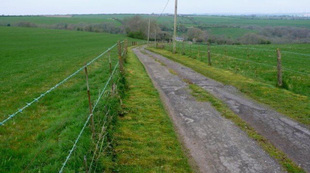 Track to Woolcombe farm View north west along the track that leads to the farm from Shatcombe Lane