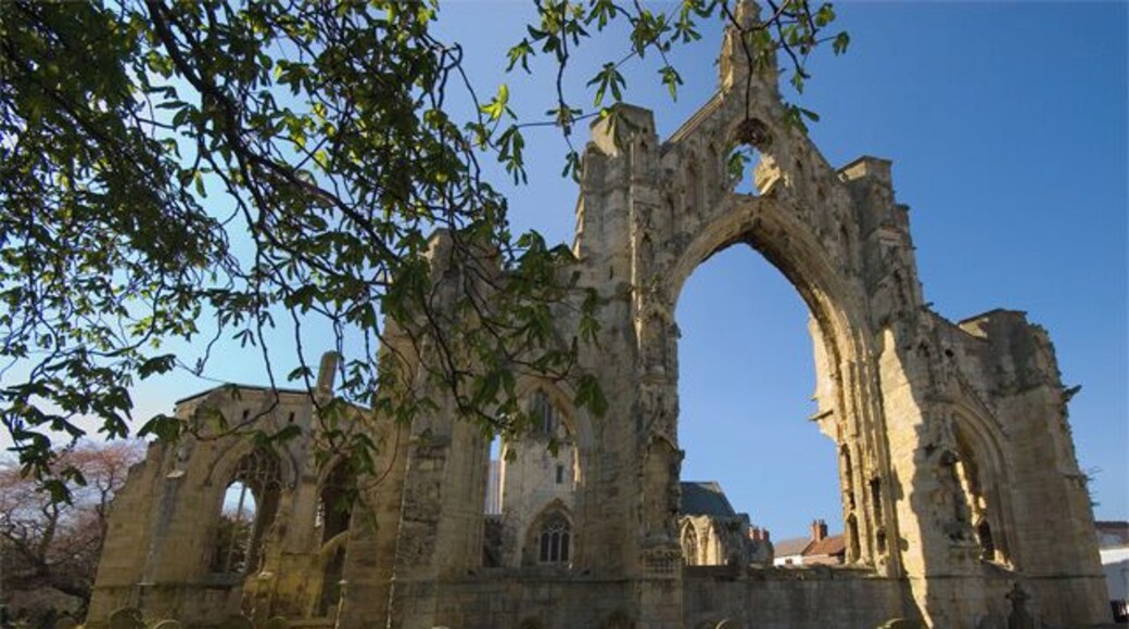 Howden Minster, Howden, East Riding of Yorkshire, England The ruined eastern end of the church which has a history dating back to the 10th century. For many years it was a base for the Prince Bishops of Durham. The present church was rebuilt in the 13th century. It suffered neglect and vandalism through the centuries but the western end was restored after a major fire in 1929.