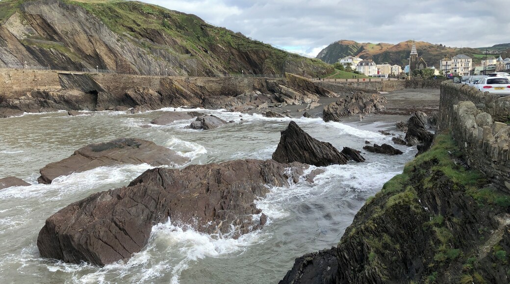 The day after the big storm, it was so peaceful at the beach (2nd November 2019). The geology of this area was stunning, particularly with the slate formations.