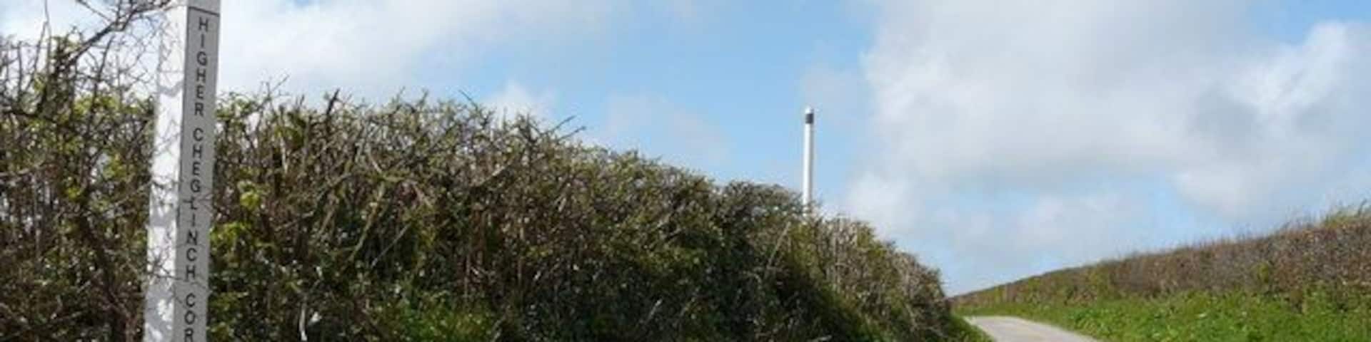 Higher Cheglinch Corner