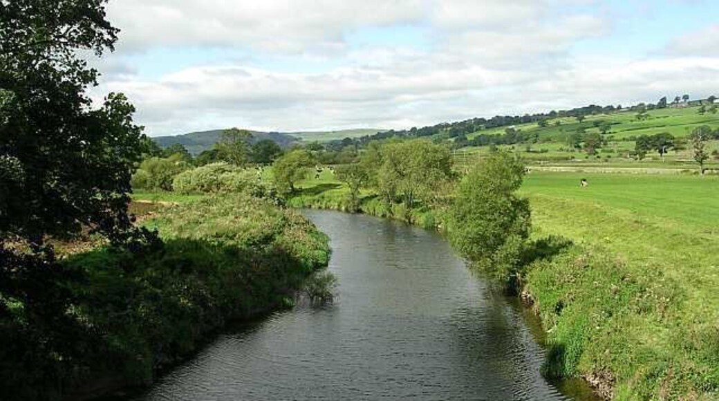 River Aire from Bridge on Keighley Road