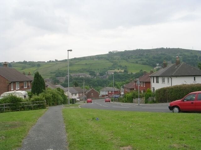 Bracken Bank Grove - Bracken Bank Avenue