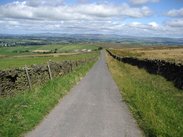 Dodgson Lane Gives access from Dodgsons Farm to the Skipton/Colne moor road. It affords fabulous views across the Aire Gap, with Pen y Ghent and Ingleborough visible on the skyline.