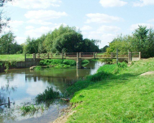 Footbridge over the river Cherwell near Hampton Poyle, Oxfordshire