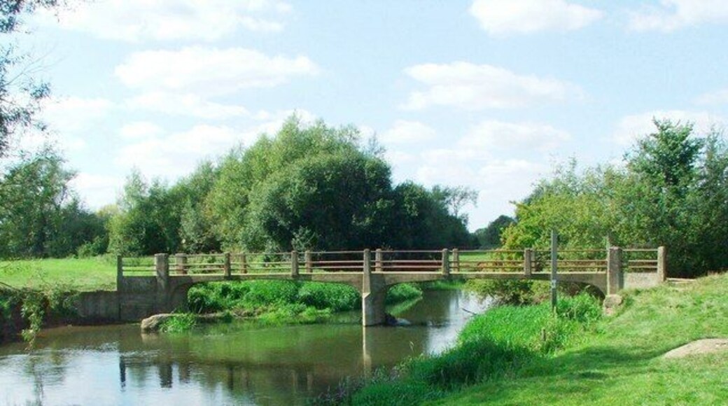 Footbridge over the river Cherwell near Hampton Poyle, Oxfordshire