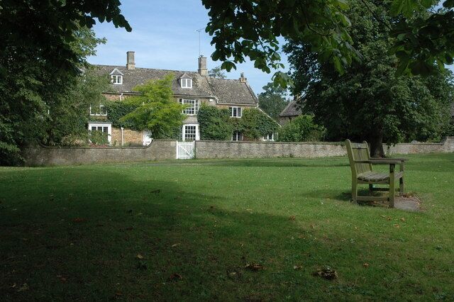 Cotswold stone house overlooking the village green in Kingham, Oxfordshire