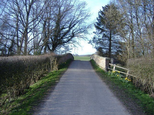 Railway bridge, Upper Marston Carrying a farm access road, across the abandoned former GWR railway line, from Leominster to New Radnor.