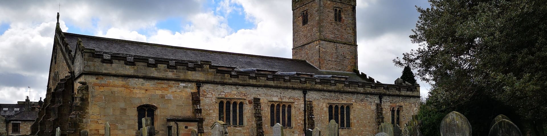 The churchyard at St Mary's is full of Spring Flowers. :)