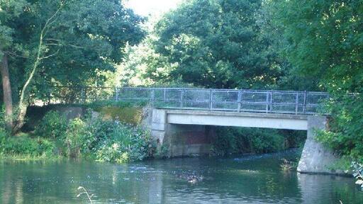 Bridge over the River Mole. A pair of bridges carries River Lane over the Mole: this is the more northerly (looking east)