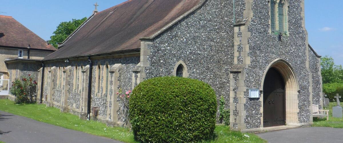 Church of Our Lady of Sorrows, Lower Road, Effingham, Borough of Guildford, Surrey, England.