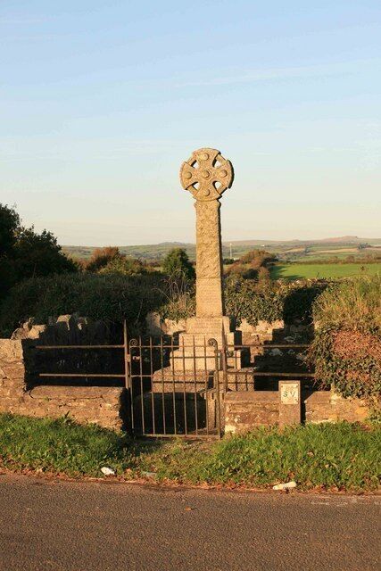 East Taphouse War Memorial