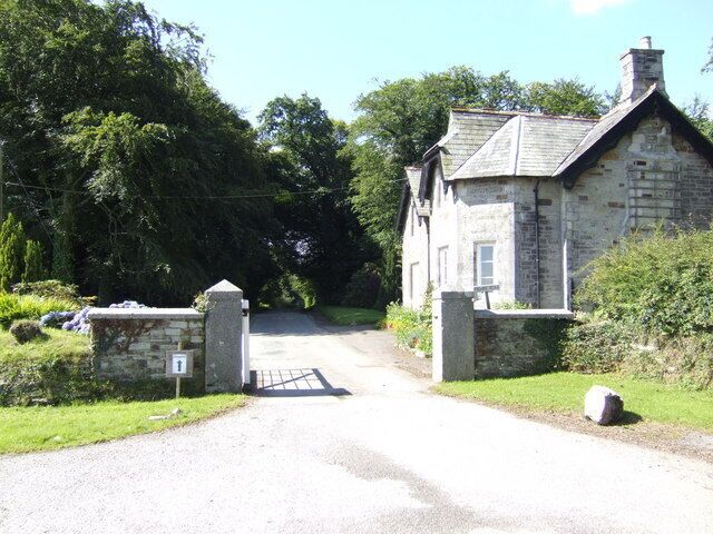 East Lodge to the Boconnoc Estate See; http://www.boconnocenterprises.co.uk/