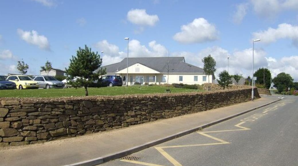 Braddock Primary School, East Taphouse A newly built school (2003) which serves the scattered villages and hamlets between Dobwalls and Lostwithiel.