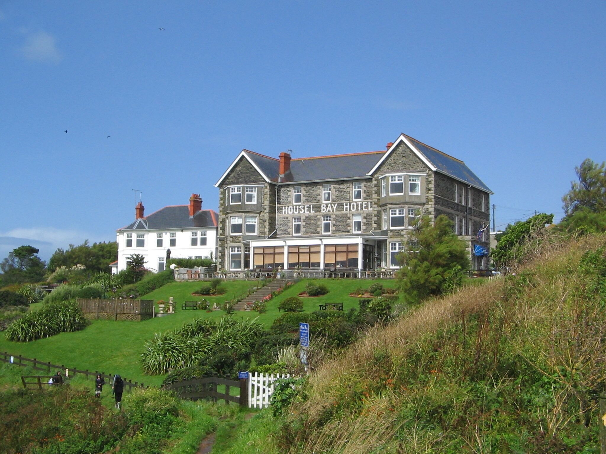 HOUSEL BAY HOTEL the Lizard Cornwall +441326 290 417